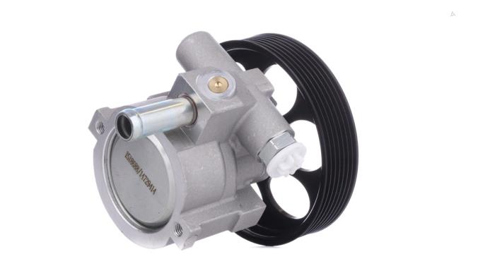 Power steering pump from a Vauxhall Vivaro A 1.9 DI 2001