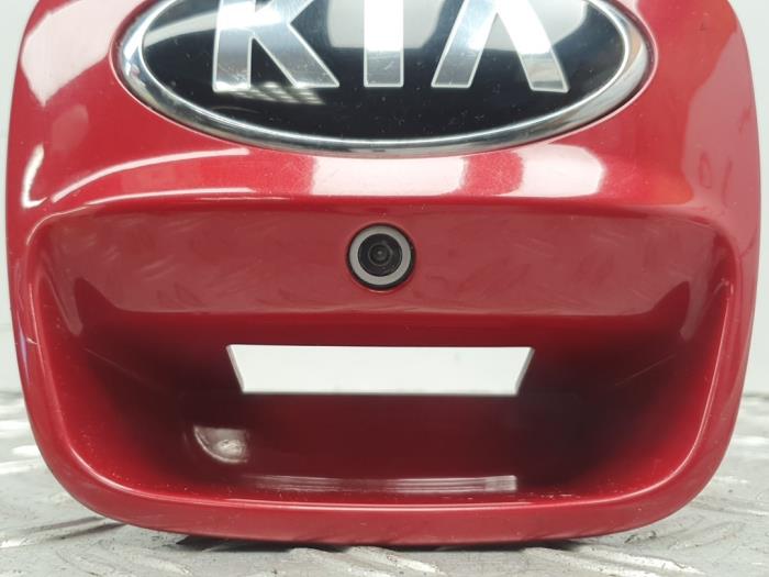 Rückfahrkamera van een Kia Rio III (UB) 1.2 CVVT 16V 2016
