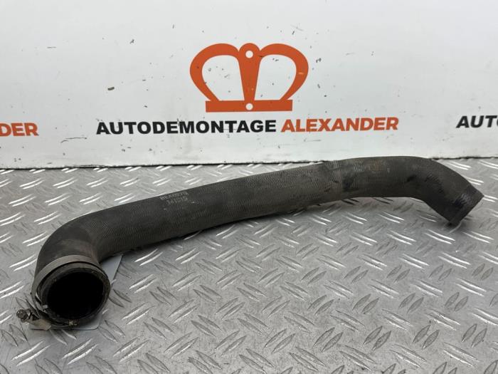 Gebrauchte Intercooler Schlauch Ford Fiesta 6 (JA8) 1.0 EcoBoost 12V 100 Preis auf Anfrage angeboten von Alexander Autodemontage