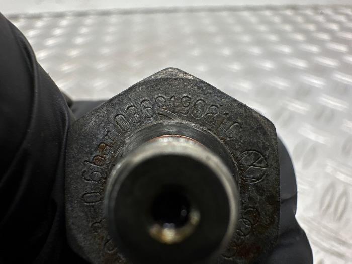 Oil pressure switch Volkswagen Golf VI 1.6 TDI 16V 036919081C CAYC MDZ