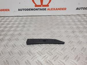 Used Front bumper bracket, right Skoda Fabia II (5J) 1.2i 12V Price on request offered by Alexander Autodemontage