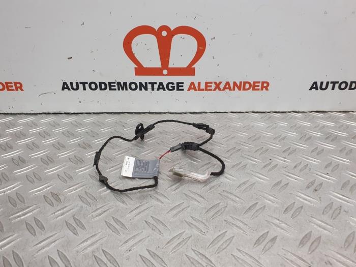Begagnade Innerbelysning BMW 1 serie (E82) 118d 16V Pris på förfrågan erbjuds av Alexander Autodemontage