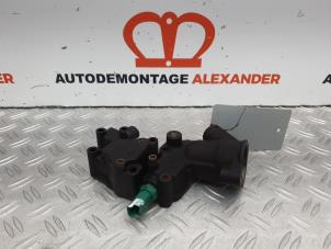 Usagé Boîtier thermostat Peugeot 207/207+ (WA/WC/WM) 1.4 Prix sur demande proposé par Alexander Autodemontage
