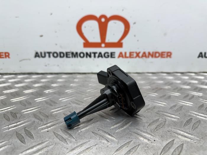 Begagnade Oljenivåsensor Volkswagen Polo V (6R) 1.4 TDI Pris på förfrågan erbjuds av Alexander Autodemontage