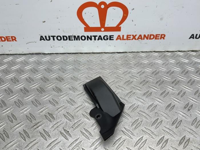 Usagé Couvercle de distribution Volkswagen Polo V (6R) 1.4 TDI Prix sur demande proposé par Alexander Autodemontage
