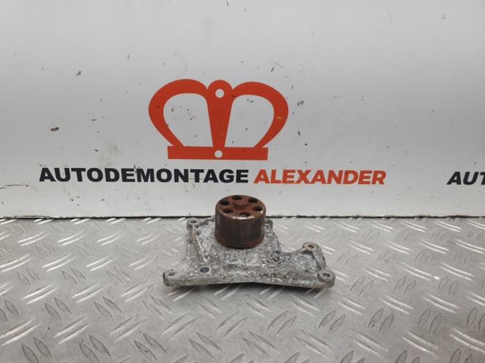 Begagnade Vattenpump Nissan Qashqai (J11) 1.6 dCi Pris på förfrågan erbjuds av Alexander Autodemontage