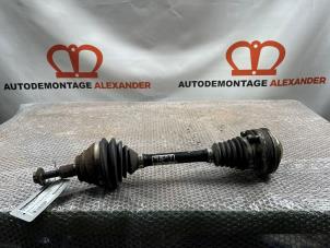 Usados Eje de transmisión izquierda delante Volkswagen Golf VI Variant (AJ5/1KA) 2.0 TDI 16V Precio de solicitud ofrecido por Alexander Autodemontage