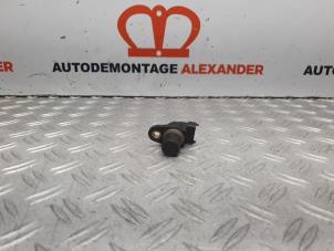 Used Camshaft sensor Mercedes C (W203) 2.2 C-200 CDI 16V Price on request offered by Alexander Autodemontage