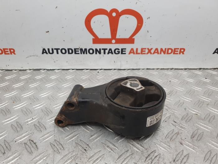 Used Engine mount Opel Insignia Sports Tourer 2.0 CDTI 16V 130 ecoFLEX Price on request offered by Alexander Autodemontage