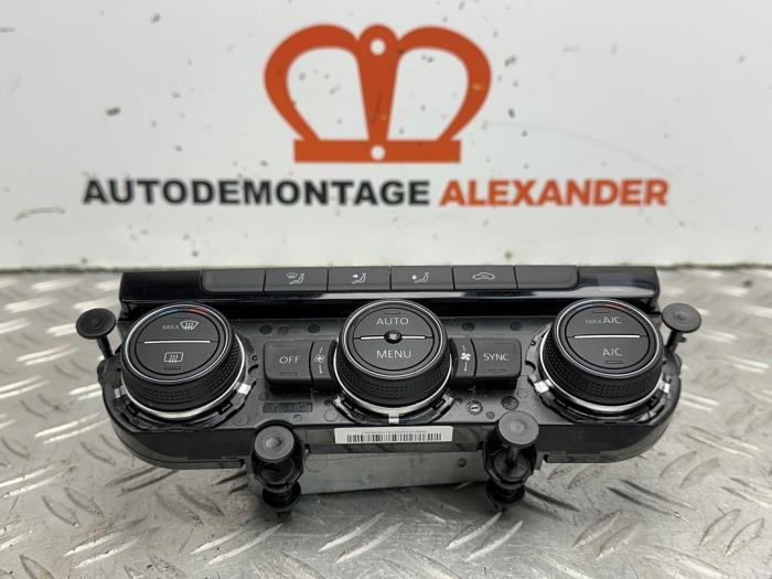 Begagnade Värmekontrollpanel Volkswagen Golf VII Variant (AUVV) 1.6 TDI BMT 16V Pris på förfrågan erbjuds av Alexander Autodemontage