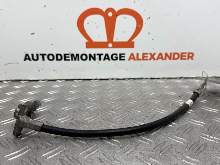 Begagnade Batteriterminal Opel Corsa D 1.2 16V Pris på förfrågan erbjuds av Alexander Autodemontage