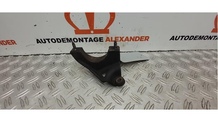 Used Engine mount Ford Focus 2 1.8 TDCi 16V Price on request offered by Alexander Autodemontage