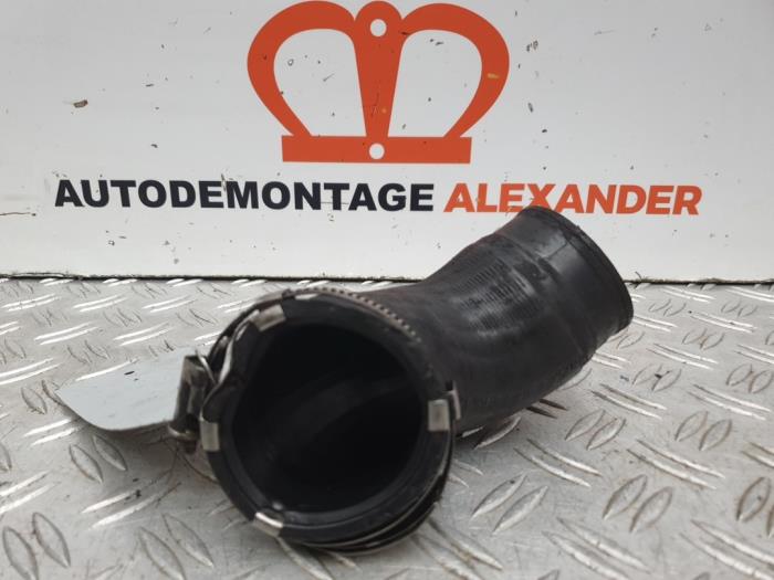 Usagé Tuyau intercooler Volkswagen Passat (3C2) 2.0 TDI 16V 140 Prix sur demande proposé par Alexander Autodemontage