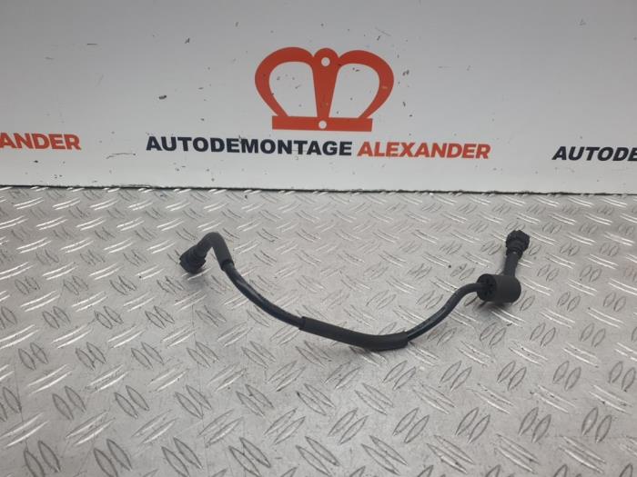 Usagé Conduit (divers) Ford Fiesta 6 (JA8) 1.0 EcoBoost 12V 100 Prix sur demande proposé par Alexander Autodemontage