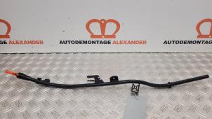 Używane Pretowy wskaznik poziomu oleju Audi A4 Avant (B8) 2.0 TDI 16V Cena na żądanie oferowane przez Alexander Autodemontage