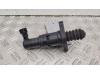 Clutch slave cylinder from a Seat Leon (1P1) 1.9 TDI 105 2007