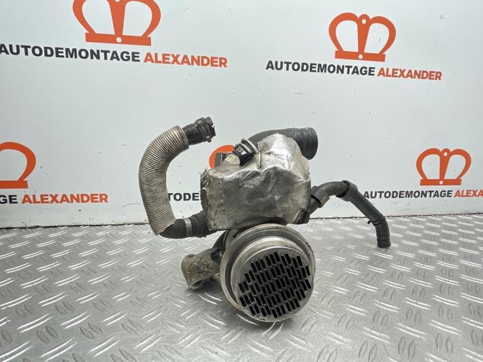 EGR valve from a Volkswagen Polo V (6R) 1.4 TDI 12V 75 2015