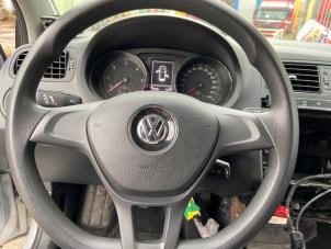 Used Left airbag (steering wheel) Volkswagen Polo V (6R) 1.4 TDI 12V 75 Price € 200,00 Margin scheme offered by Alexander Autodemontage