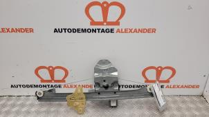 Used Window mechanism 4-door, front left Renault Clio IV (5R) 0.9 Energy TCE 90 12V Price on request offered by Alexander Autodemontage