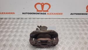 Used Front brake calliper, left Ford C-Max (DM2) 1.6 16V Price on request offered by Alexander Autodemontage