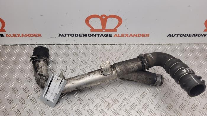 Gebrauchte Intercooler Schlauch Audi A4 (B8) 1.8 TFSI 16V Preis auf Anfrage angeboten von Alexander Autodemontage