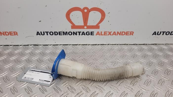 Begagnade Vattenrör Skoda Fabia II (5J) 1.2i 12V Pris på förfrågan erbjuds av Alexander Autodemontage