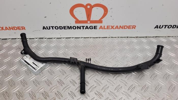 Begagnade Vattenrör Volkswagen Golf VI (5K1) 1.2 TSI BlueMotion Pris på förfrågan erbjuds av Alexander Autodemontage