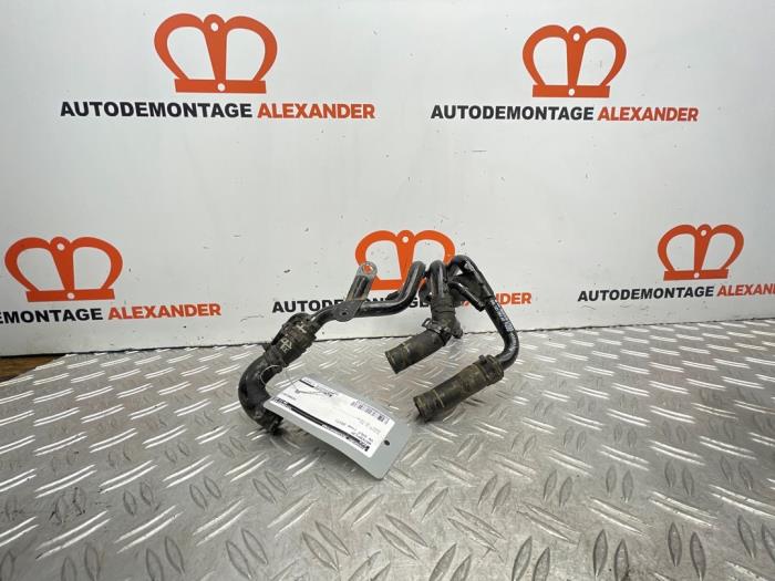 Begagnade Vattenrör Volkswagen Golf VII Variant (AUVV) 1.6 TDI BMT 16V Pris på förfrågan erbjuds av Alexander Autodemontage