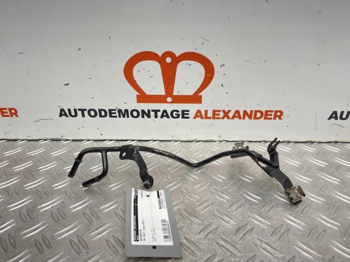Begagnade Vattenrör Volkswagen Golf VII Variant (AUVV) 1.6 TDI BMT 16V Pris på förfrågan erbjuds av Alexander Autodemontage