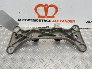 Used Gearbox mount BMW 3 serie Touring (E91) 318d 16V Price on request offered by Alexander Autodemontage