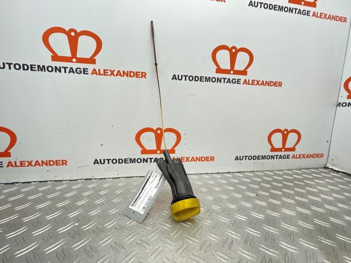 Gebrauchte Ölmessstab Renault Megane III Grandtour (KZ) 1.4 16V TCe 130 Preis auf Anfrage angeboten von Alexander Autodemontage