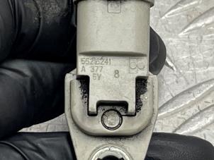 Nockenwelle Sensor van een Opel Corsa D 1.3 CDTi 16V ecoFLEX 2011