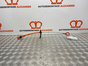 Used Oil dipstick Volkswagen Touran (1T1/T2) 2.0 FSI 16V Price on request offered by Alexander Autodemontage