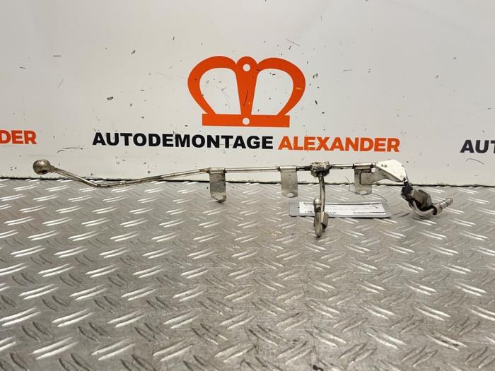 Usagé Conduit de carburant Volkswagen Touran (1T1/T2) 2.0 FSI 16V Prix € 30,00 Règlement à la marge proposé par Alexander Autodemontage