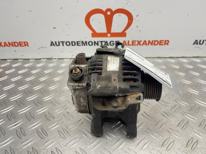 Dynamo Toyota RAV4 (A2), 2000 / 2005 2.0 16V VVT-i 4x4, Jeep/SUV, Benzin, 1.998cc, 110kW (150pk), 4x4, 1AZFE, 2000-05 / 2005-11, ACA20; ACA21 (Gebraucht)
