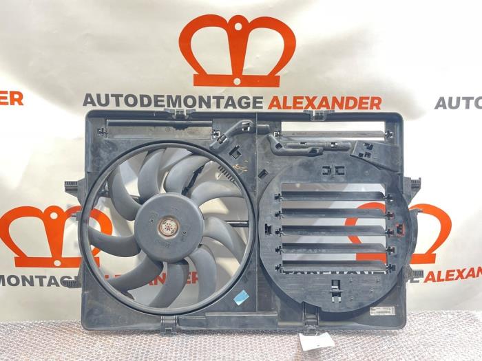 Używane Wentylator Audi A4 Avant (B8) 2.0 TDI 16V Cena € 79,99 Procedura marży oferowane przez Alexander Autodemontage