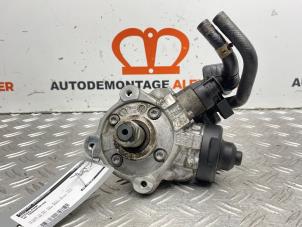 Used Diesel pump Volkswagen Transporter T5 2.0 BiTDI DRF 4Motion Price on request offered by Alexander Autodemontage