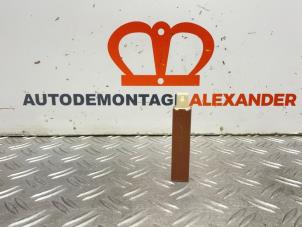 Gebrauchte Antennenverstärker Peugeot 108 1.0 12V Preis auf Anfrage angeboten von Alexander Autodemontage