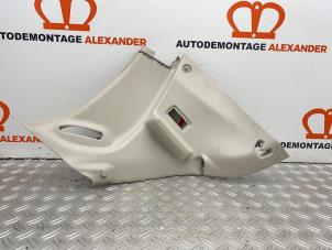 Usagé Revêtement montant arrière droit Peugeot 108 1.0 12V VVT-i Prix sur demande proposé par Alexander Autodemontage