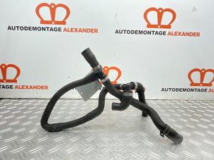 Usados Manguera de radiador Volkswagen Polo V (6R) 1.4 TDI 12V 75 Precio de solicitud ofrecido por Alexander Autodemontage