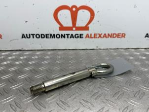 Used Towing eye Seat Ibiza IV (6J5) 1.2 12V Price on request offered by Alexander Autodemontage