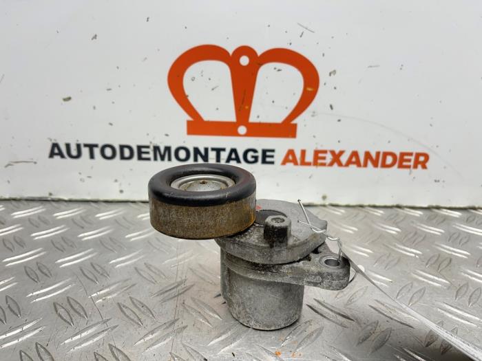 Usados Rodillo tensor correa múltiple Kia Rio III (UB) 1.1 CRDi VGT 12V Precio de solicitud ofrecido por Alexander Autodemontage