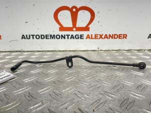 Used Oil pressure line Kia Rio III (UB) 1.1 CRDi VGT 12V Price on request offered by Alexander Autodemontage