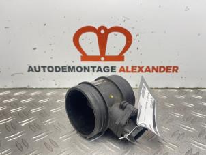 Używane Czujnik masy powietrza Opel Astra H GTC (L08) 2.0 16V Turbo OPC Cena na żądanie oferowane przez Alexander Autodemontage