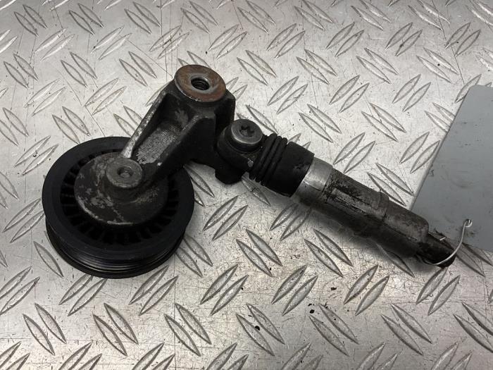 Usados Rodillo tensor correa múltiple Volkswagen Crafter 2.5 TDI 30/32/35 Precio € 30,00 Norma de margen ofrecido por Alexander Autodemontage