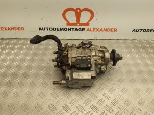Used Diesel pump Volkswagen Golf IV (1J1) 1.9 TDI 110 Price on request offered by Alexander Autodemontage