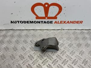 Used Engine mount Citroen Jumpy 2.0 Blue HDI 120 Price on request offered by Alexander Autodemontage