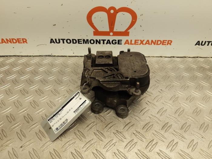 Usagé Support boîte de vitesses Audi A7 Sportback (4GA/4GF) 3.0 TDI V6 24V Quattro Prix sur demande proposé par Alexander Autodemontage