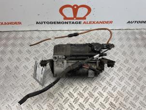Usagé Pompe à air (suspension) Audi A7 Sportback (4GA/4GF) 3.0 TDI V6 24V Quattro Prix sur demande proposé par Alexander Autodemontage