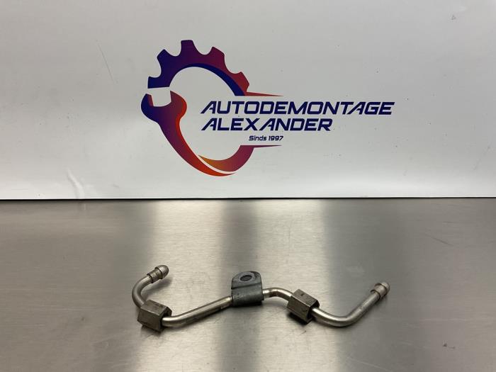 Usagé Conduit de carburant Volkswagen Golf V (1K1) 1.6 FSI 16V Prix sur demande proposé par Alexander Autodemontage